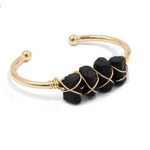 Kinsley Armelle Ravens Bracelet !!